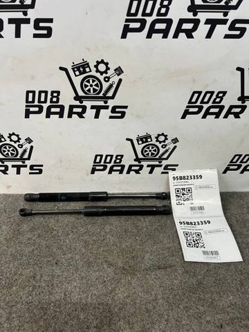 Амортизатор под капот 95B823359 PORSCHE