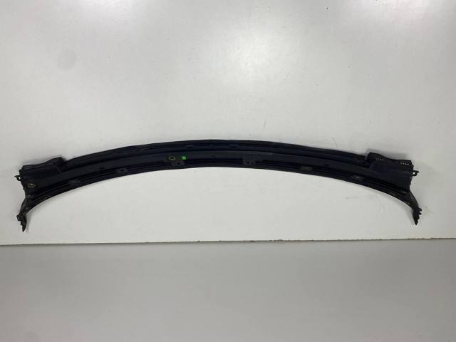 Решетка дворников 51717292397 BMW