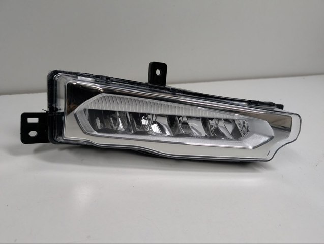 Туманка правая 7412528 BMW