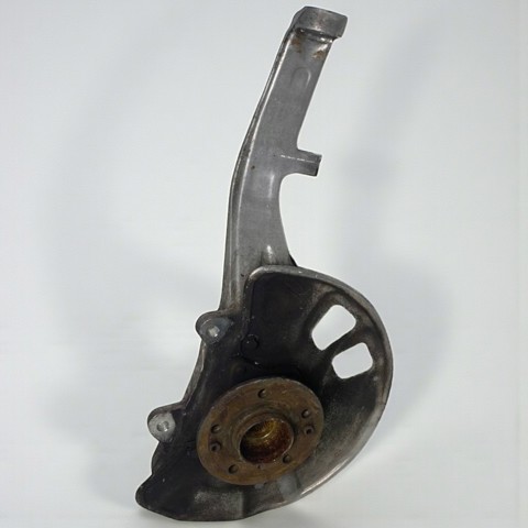 Цапфа поворотного кулака A1663301020 MERCEDES