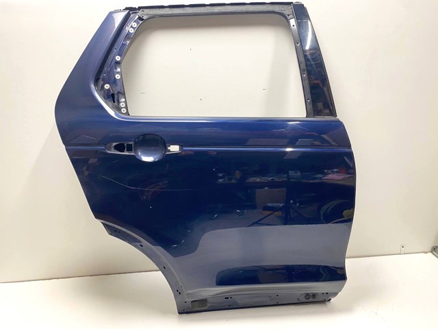Задняя правая дверь LR061284 LAND ROVER