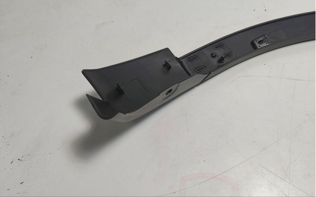 LR123731 LAND ROVER Расширитель (накладка) арки переднего крыла левый купить в Украина