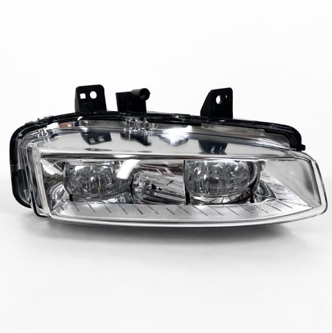 Левая противотуманная фара LR185738 LAND ROVER