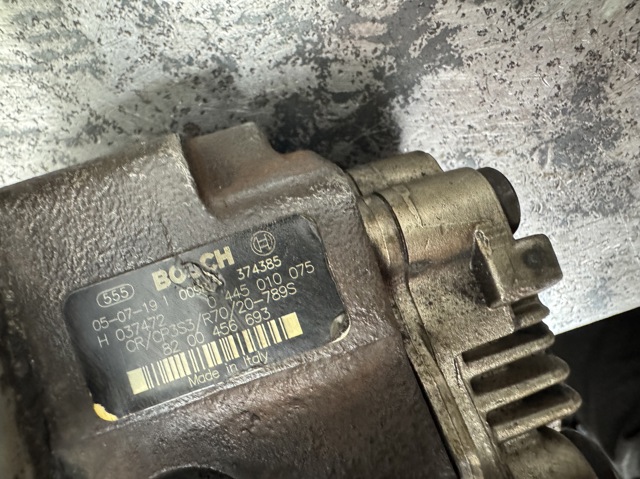 Насос топливный высокого давления Renault Laguna 2