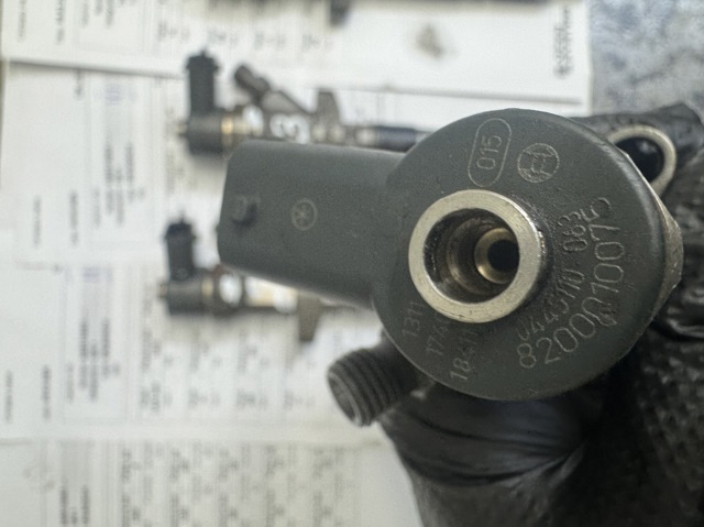 BOSCH 0445110063 Топливные форсунки в наличии Винница