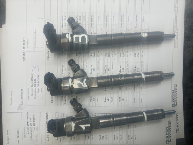 Форсунки 0445110300 BOSCH