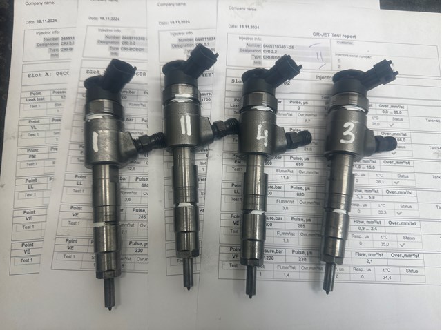 Форсунка инжектора 0445110340 BOSCH