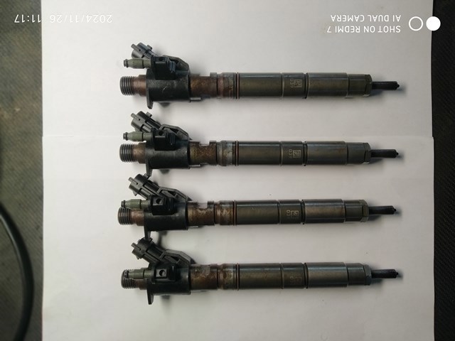 Форсунка дизельная в сборе 0445116016 BOSCH