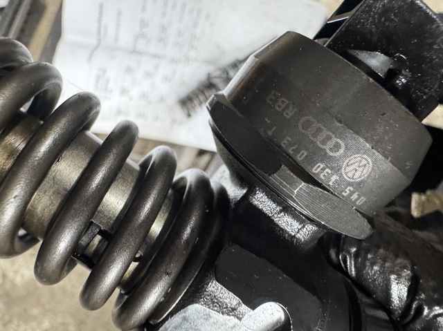Топливные форсунки 045130073T BOSCH