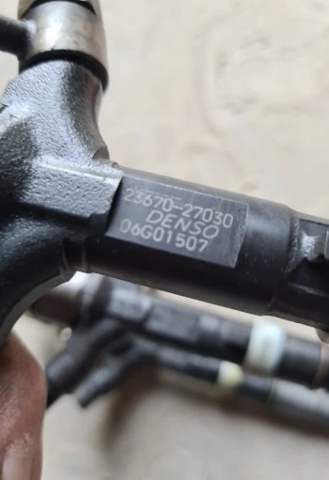 Форсунка инжектора 2367027030 DENSO