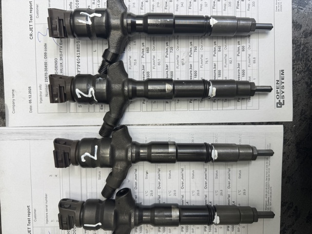 Форсунка впрыска топлива 2367030450 DENSO