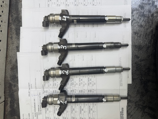 Топливные форсунки 6C1Q9K546BC FORD