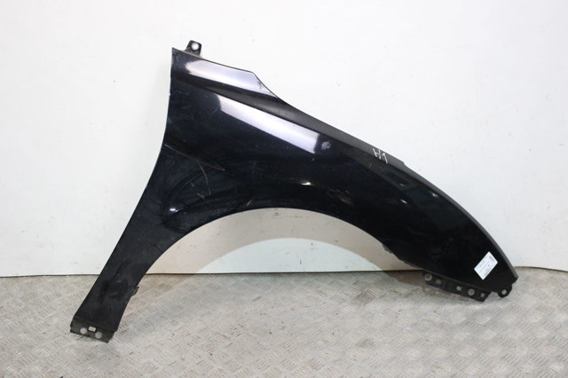 Крыло переднее правое Хундай И40