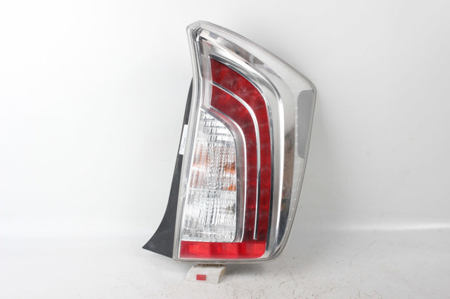 Правый стоп-сигнал Тойота Приус