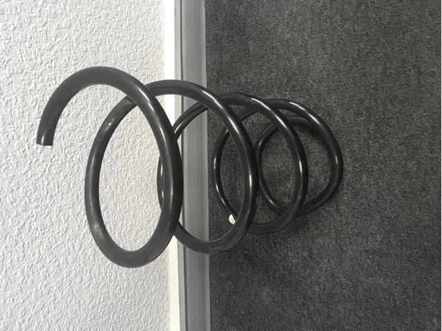 BMW 31336768808 Передняя пружина в наличии Хмельницкий
