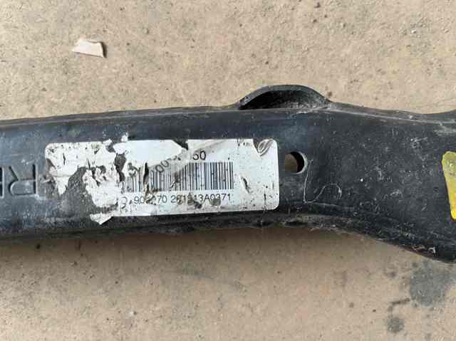 Поперечный рычаг задней подвески 551002S050 HYUNDAI