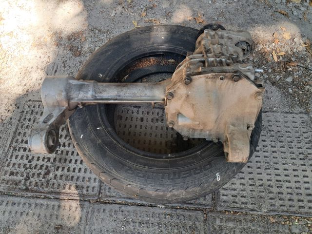 Передний редуктор / мост 38500EA400 NISSAN