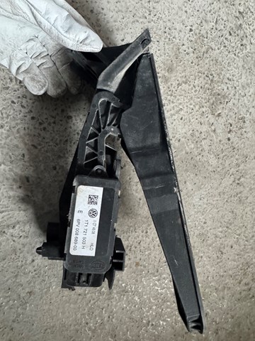 Педаль акселератора 1T1721503H VAG