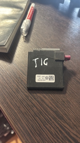 Антенна GPS 3G9035534 VAG