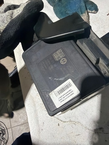 Блок управления АБС  5Q0614517CT VAG