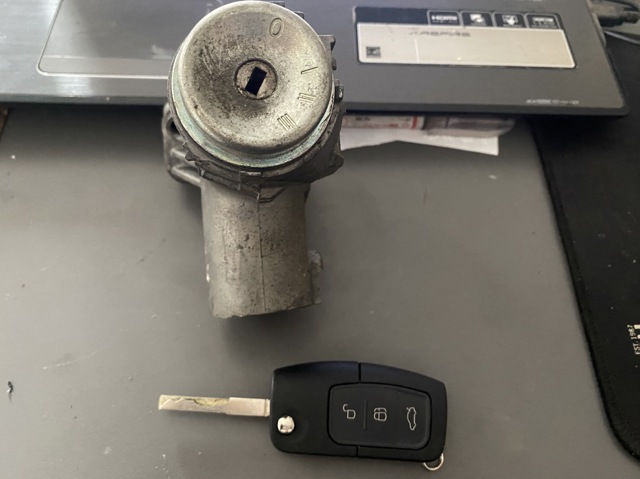 FORD 1753886 в наличии Днепр