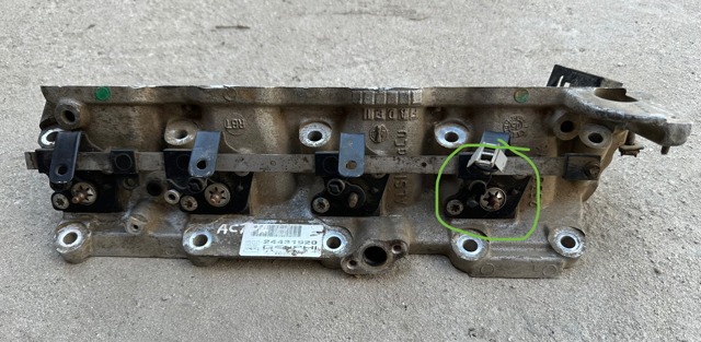 Коллектор впускной 24431920 OPEL