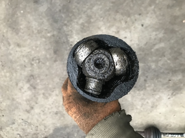 Привод передний правый 4341002570 TOYOTA