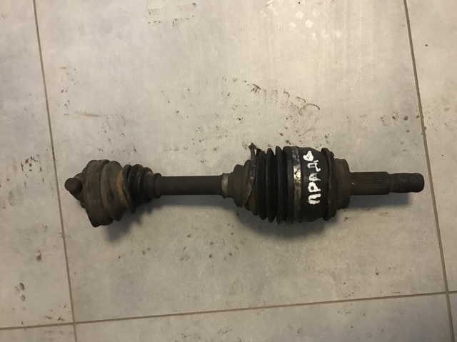 Привод правый 4343060060 TOYOTA
