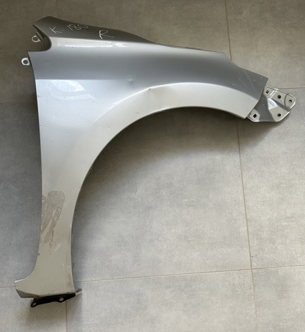 Боковая часть передняя правая 5380102200 TOYOTA