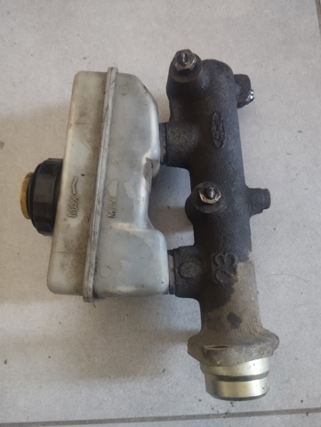 FORD 6185940 Главный тормозной цилиндр в наличии Черновцы
