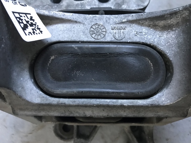 68245567AA CHRYSLER Правая подушка двигателя купить в Черкассы