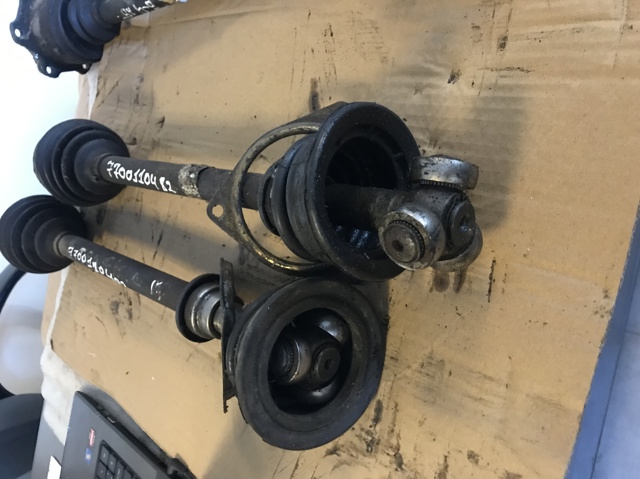 7700110482 RENAULT Правая полуось купить в Харьков