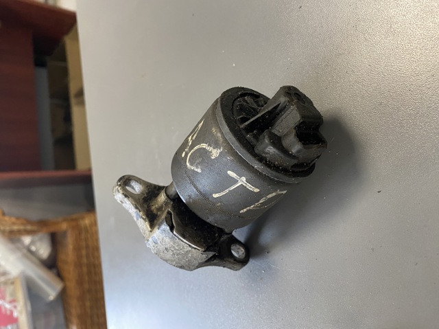 Клапан рециркуляции отработавших газов EGR 93184995 GM