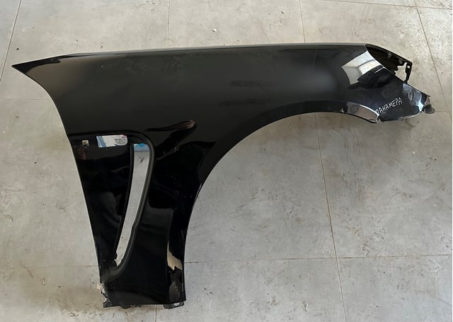 Переднее правое крыло 97050303201GRV PORSCHE