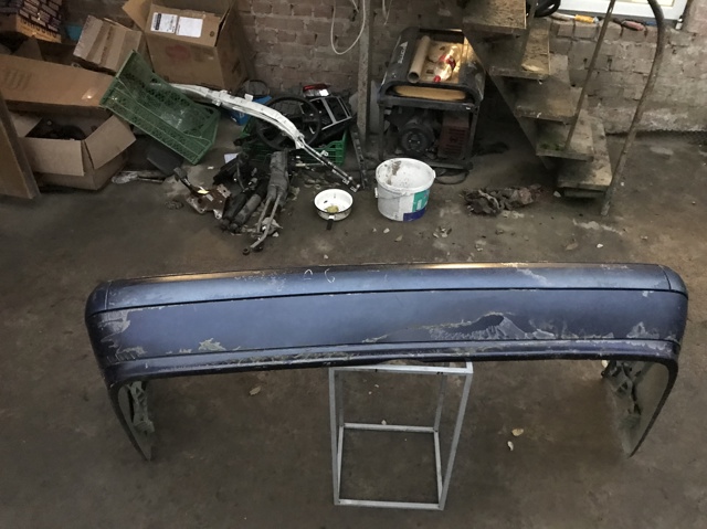 Бампер задний A2108852125 MERCEDES