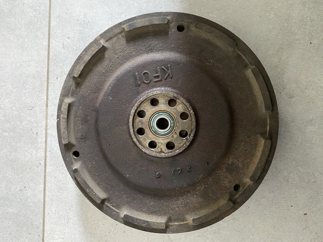 Демпферный маховик KF0111500 MAZDA
