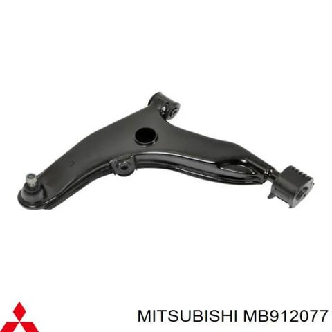 Рычаг передней подвески нижний левый MB912077 MITSUBISHI