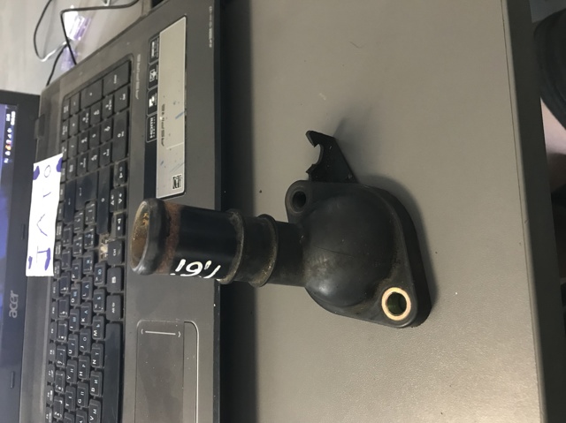 Крышка корпуса термостата ZJ0115172 MAZDA