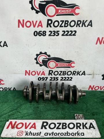 Коленчатый вал 038105021C VAG