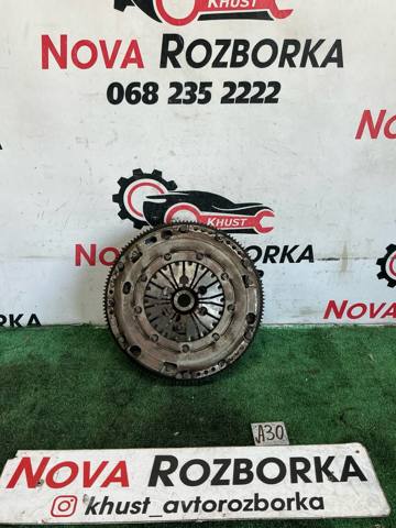 Маховик 03L105266BT VAG