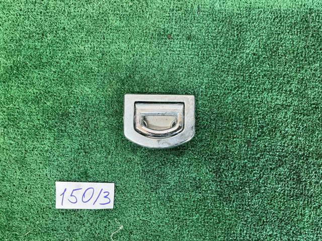 Петля крепления груза 1K0864203 VAG