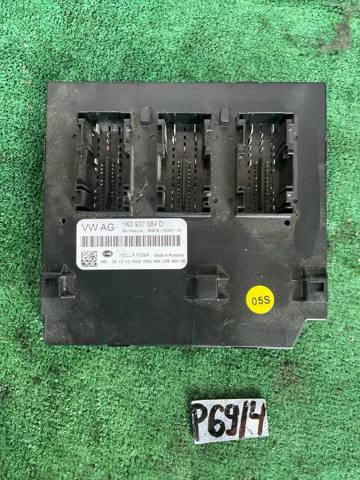 Блок управления бортовой сети 1K0937084D VAG