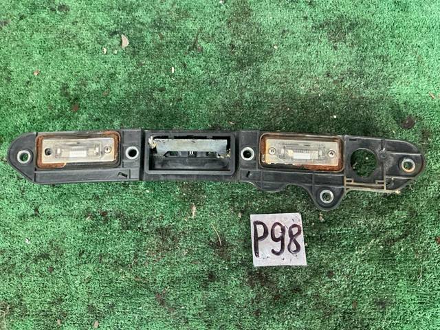 Ручка крышки багажника/3-й/(5-й) двери, наружная 1T0827574L VAG