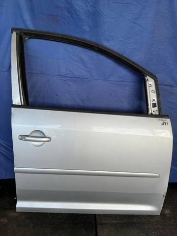 Пассажирская передняя дверь 1T0831056AB VAG