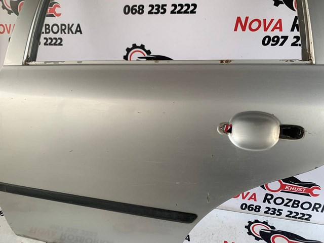 1U9833051 VAG Дверь задняя левая купить в Чернигов