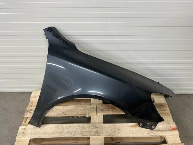 Боковая часть передняя правая 1Z0821106C VAG