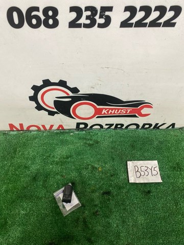 Форсунки стеклоомывателя 1Z0955985 VAG