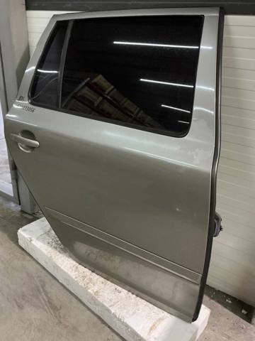 VAG 1Z9833056 Дверь задняя правая в наличии Тернополь