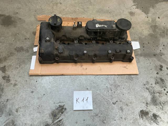 Крышка двигателя 224102F300 HYUNDAI