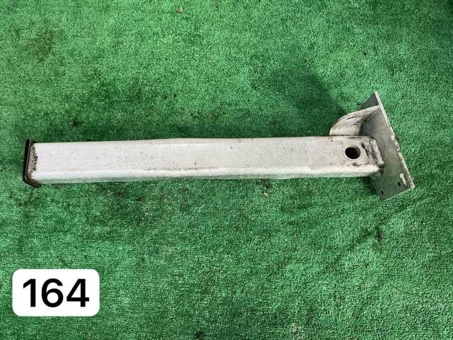 Кронштейн передней балки 350875 PEUGEOT